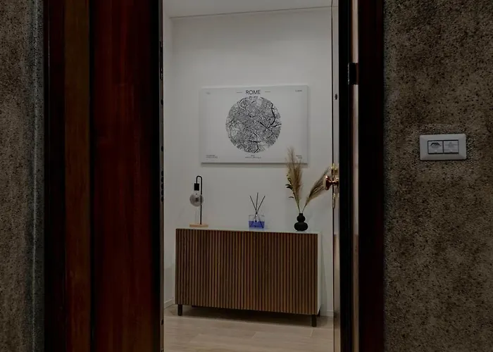 Domus Boccea - Vatican Apartment *